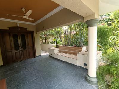 Balcony Image of 5850 Sq.ft 6 BHK Villa for sale in Prahlad Nagar Ahmedabad for Rs. 92500000