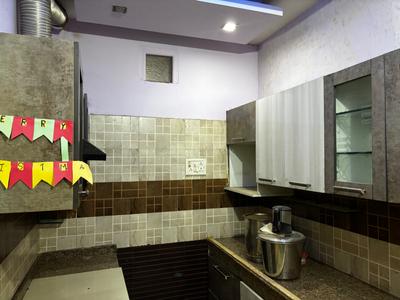 Kitchen Image of 900 Sq.ft 3 BHK Builder Floor for sale in Tri Nagar New Delhi for Rs. 7300000
