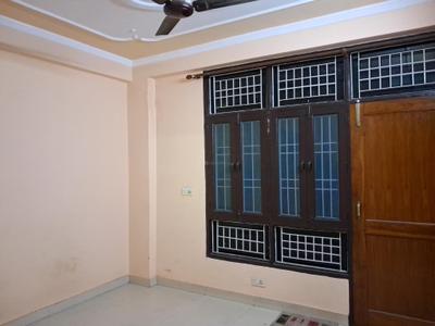 Bedroom Image of 1200 Sq.ft 3 BHK Builder Floor for rent in Sector 49 Noida for Rs. 25000
