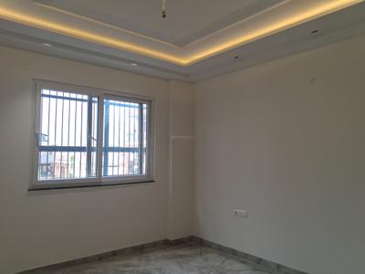 Bedroom Image of 1800 Sq.ft 3 BHK Builder Floor for sale in Paschim Vihar New Delhi for Rs. 40000000