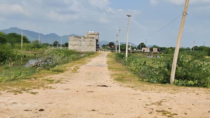 Makarwali Main Image 1