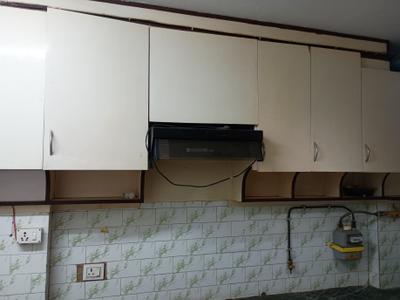 Kitchen Image of 1800 Sq.ft 3 BHK Builder Floor for rent in East Of Kailash New Delhi for Rs. 50000