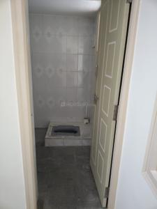 Bathroom Image of 1000 Sq.ft 2 BHK Builder Floor for rent in Vijayanagar Bengaluru for Rs. 14000