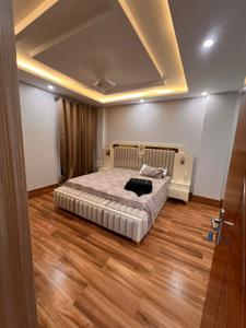 Bedroom Image of 3500 Sq.ft 4 BHK Builder Floor for rent in HUDA Plot Sector 38, Sector 38 Gurgaon for Rs. 115000
