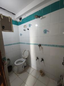 Bathroom Image of 1200 Sq.ft 2 BHK Apartment / Flat for sale in Majura Gate Surat for Rs. 3000000