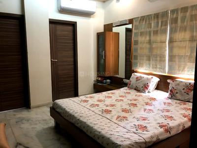 Bedroom Image of 1800 Sq.ft 3 BHK Apartment / Flat for sale in Usmanpura Ahmedabad for Rs. 10500000
