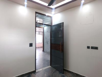 Bedroom Image of 1350 Sq.ft 3 BHK Builder Floor for sale in BPTP District, Sector 81 Faridabad for Rs. 15000000