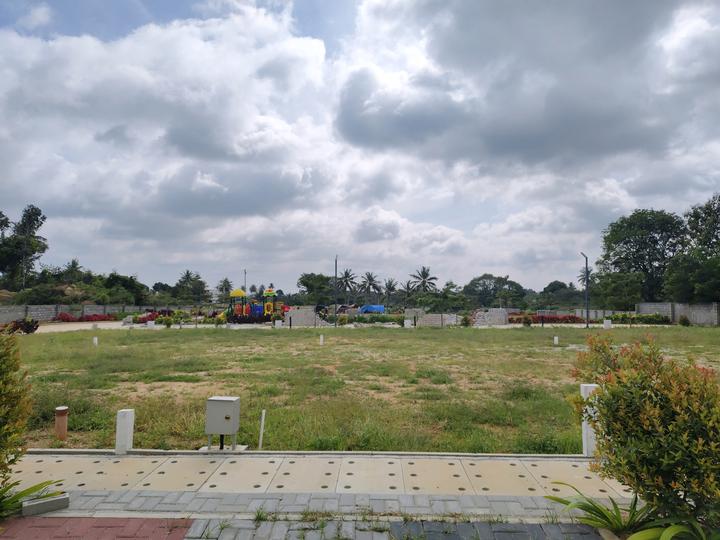 Kadubeesanahalli Main Image 1