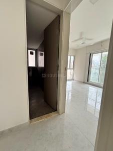 Hall Image of 1916 Sq.ft 3 BHK Apartment / Flat for sale in Santacruz West Mumbai for Rs. 107500000