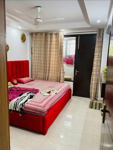 Bedroom Image of 900 Sq.ft 2 BHK Builder Floor for sale in Saket New Delhi for Rs. 6000000