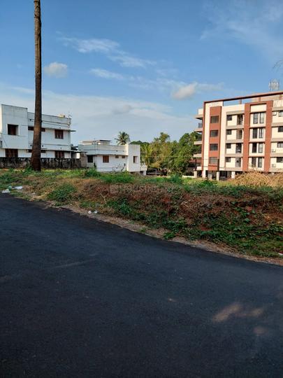 Ollukkara Main Image 1