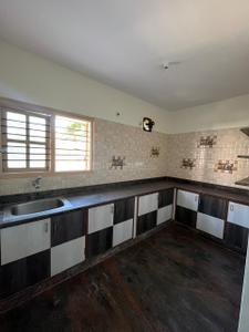 Kitchen Image of 1100 Sq.ft 2 BHK Builder Floor for rent in Murugeshpalya Bengaluru for Rs. 36000