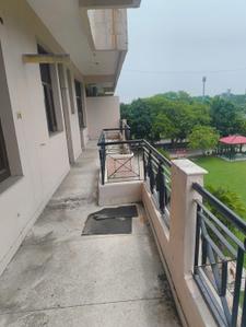 Balcony Image of 1200 Sq.ft 3 BHK Apartment / Flat for sale in Sector 48 Chandigarh for Rs. 23000000