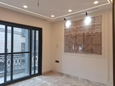 Bedroom Image of 1800 Sq.ft 3 BHK Builder Floor for rent in Paschim Vihar New Delhi for Rs. 60000