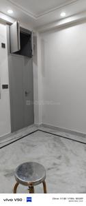 Bedroom Image of 1050 Sq.ft 3.5 BHK Builder Floor for sale in Mahavir Enclave New Delhi for Rs. 6700000