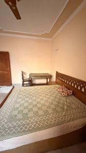 Bedroom Image of 2250 Sq.ft 2 BHK Builder Floor for rent in Sector 14 Gurgaon for Rs. 32000
