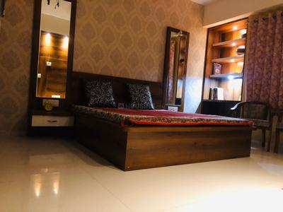 Bedroom Image of 927 Sq.ft 2 BHK Apartment / Flat for rent in Sunprime Infratech Skypark, Rangbari Kota for Rs. 23000