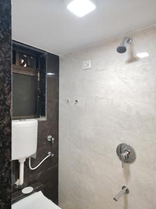 Common Bathroom One Image of 730 Sq.ft 2 BHK Apartment / Flat for rent in Hiranandani Estate Thane for Rs. 45000
