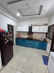Kitchen Image of 1705 Sq.ft 3 BHK Apartment / Flat for rent in Darshanam Central Park, Sayajiganj Vadodara for Rs. 33000