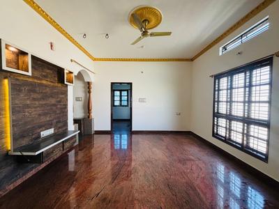 Hall Image of 1100 Sq.ft 2 BHK Independent House for rent in Shivakumara Swamy Nagara Davanagere for Rs. 15500