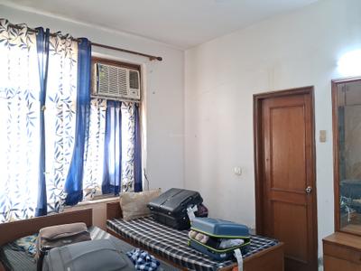 Bedroom Image of 1500 Sq.ft 3 BHK Builder Floor for rent in Sector 44 Noida for Rs. 80000