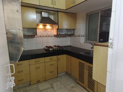 Kitchen Image of 1100 Sq.ft 2 BHK Apartment / Flat for sale in Patparganj New Delhi for Rs. 18500000