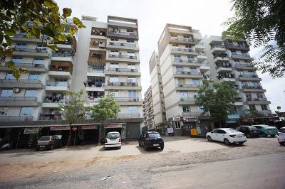 Building Image of 1050 Sq.ft 2 BHK Apartment / Flat for sale in Nana Chiloda Ahmedabad for Rs. 5600000
