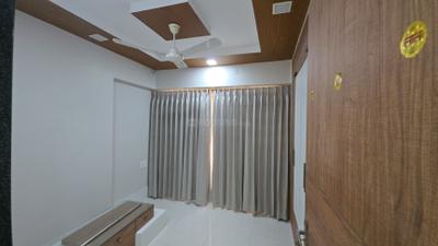 Sumerru Golden Leaf Bedroom One 2