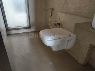 Regency Ellanza Bathroom One 3