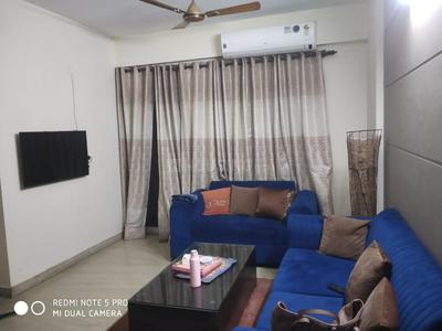 Gallery Cover Image of 2050 Sq.ft 4 BHK Apartment / Flat for sale in Exotica Elegance, Indirapuram for Rs. 21000000