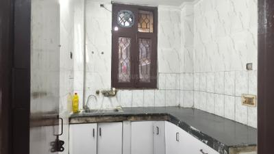 Kitchen Image of 750 Sq.ft 2 BHK Builder Floor for rent in Partik Panchsheel Vihar, Khirki Extension New Delhi for Rs. 22000