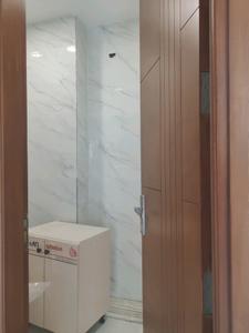 Common Bathroom Image of 1377 Sq.ft 3 BHK Builder Floor for sale in Creative Estate Floors, Sector 49 Faridabad for Rs. 11500000