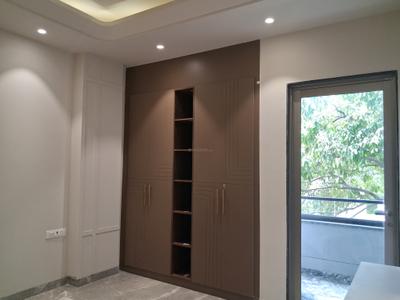 Bedroom Image of 1800 Sq.ft 3 BHK Builder Floor for sale in Paschim Vihar New Delhi for Rs. 35000000