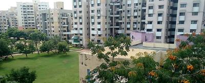 Image of 2550 Sq.ft 4.5 BHK Apartment / Flat for sale in Magarpatta Laburnum Park, Magarpatta City, Pune for Rs. 45000000