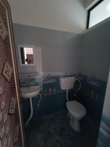 Bathroom Image of 400 Sq.ft 1 RK Builder Floor for rent in G S Road Guwahati for Rs. 8000