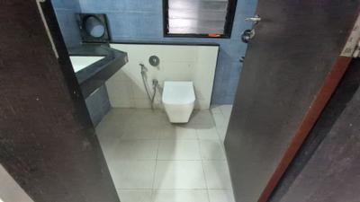 Pride Platinum Bathroom One 3