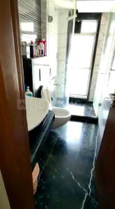 Bathroom Image of 1320 Sq.ft 3 BHK Apartment / Flat for sale in K Raheja Vistas, Powai Mumbai for Rs. 45000000