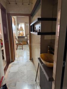 Image of 910 Sq.ft 2 BHK Apartment / Flat for rent in Bandra East, Mumbai for Rs. 80000
