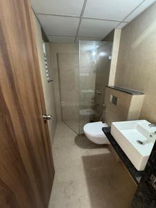 Bathroom Image of 900 Sq.ft 2 BHK Apartment / Flat for rent in Runwal The Central Park, Chinchwad Pune for Rs. 33500
