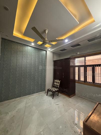 Bhagwati Garden, Dwarka Mor Bedroom 1