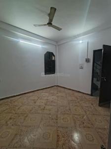 Bedroom Image of 1400 Sq.ft 2 BHK Builder Floor for rent in Chowk Lucknow for Rs. 15000