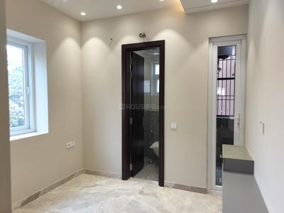 Bedroom Image of 1400 Sq.ft 3 BHK Independent House for rent in Rajouri Garden New Delhi for Rs. 75000