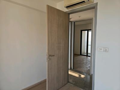 Bedroom Image of 1300 Sq.ft 3 BHK Apartment / Flat for sale in Matunga East Mumbai for Rs. 72000000