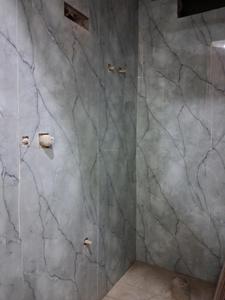 Common Bathroom Image of 1450 Sq.ft 3 BHK Apartment / Flat for sale in Capital Metro Height, Sector 72 Noida for Rs. 5350000