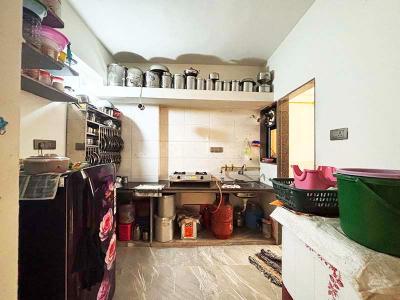 Kitchen Image of 868 Sq.ft 2 BHK Apartment / Flat for sale in Vinzol Ahmedabad for Rs. 3500000