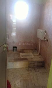 Bathroom Image of 1800 Sq.ft 4 BHK Independent House for rent in Ayodhya Enclave Ranchi for Rs. 20000