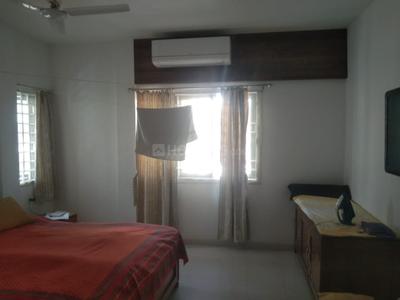 Bedroom Image of 9000 Sq.ft 4 BHK Independent House for rent in New Alkapuri Vadodara for Rs. 30000