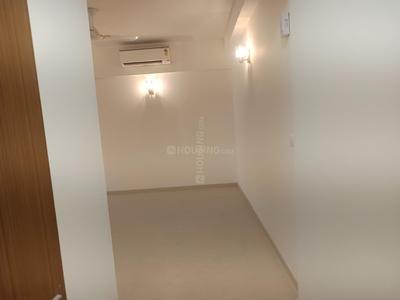 Hall Image of 2088 Sq.ft 3 BHK Apartment / Flat for rent in Godrej Woods, Sector 43 Noida for Rs. 81000