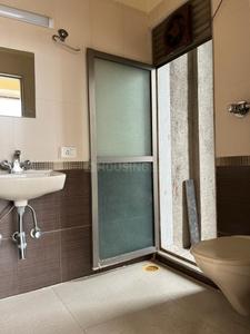 Bathroom Image of 1900 Sq.ft 4 BHK Apartment / Flat for sale in Kohinoor City, Kurla West Mumbai for Rs. 45000000