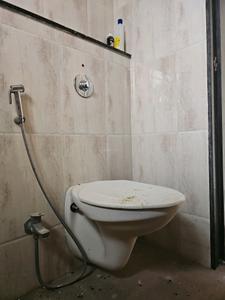 Common Bathroom Image of 750 Sq.ft 2 BHK Apartment / Flat for sale in VTP Purvanchal, Kesnand Pune for Rs. 5200000